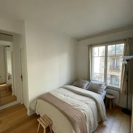 Louis' Haven Parigi