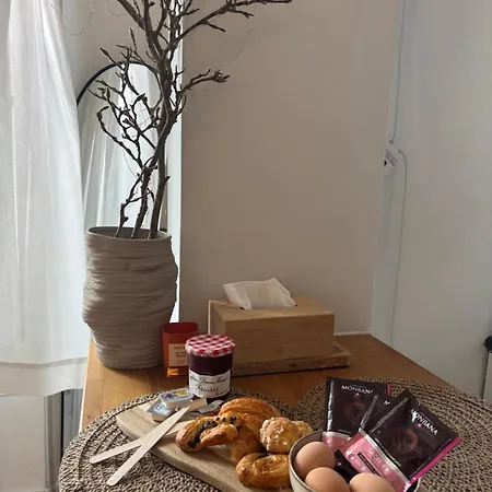 Louis' Haven Parigi